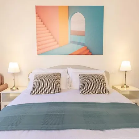 Windrose Oleander's Apartman