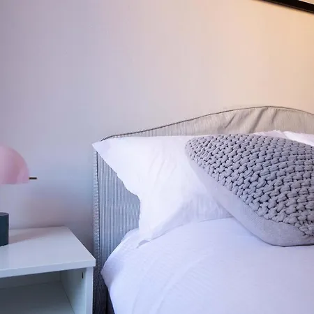 Windrose Oleander's Apartman *