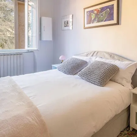 Windrose Oleander's Apartman Pisa